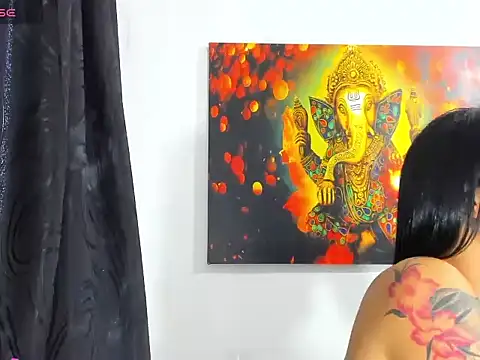 Kenyinx Chat XXX live
