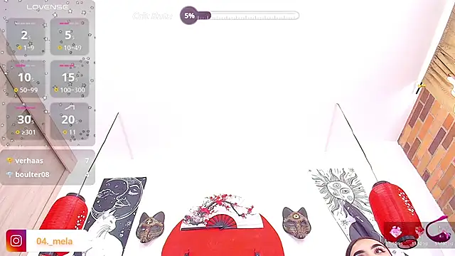 naomi_femme webcam show