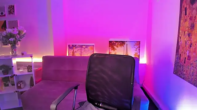 Chat +18 de _RosieRider ao vivo