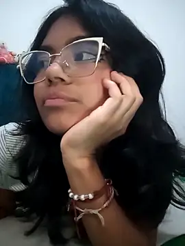 دردشة VaneMoon الجنسية المباشرة