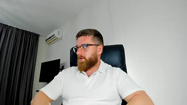 Findom_guy Webcamshow