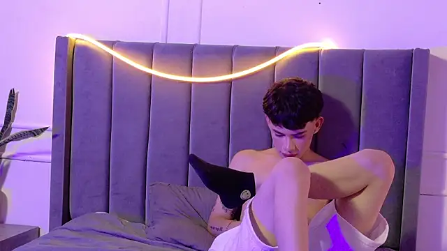 Zeyn_smith Webcam Show