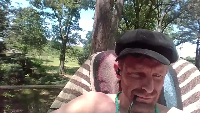 2099RivenXXX Show in webcam