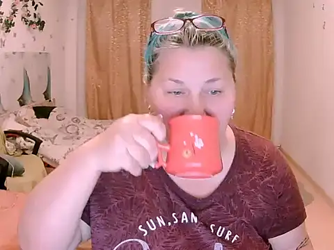 SweetBoobs2's Live XXX Chat
