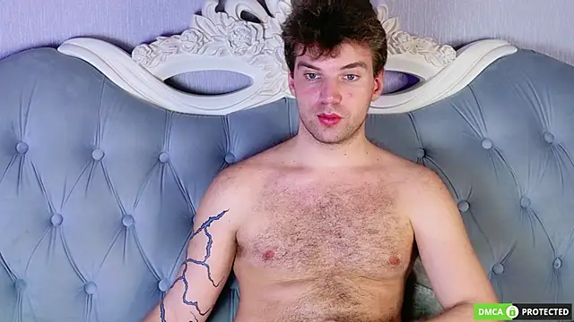 ArthurMeyers Show in webcam