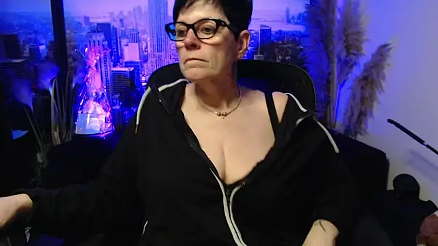 Chat +18 de ninarandmann ao vivo