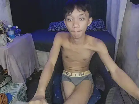 Innocentfucker Pertunjukan Webcam