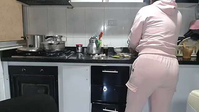 kateleyagreyn Live XXX chat