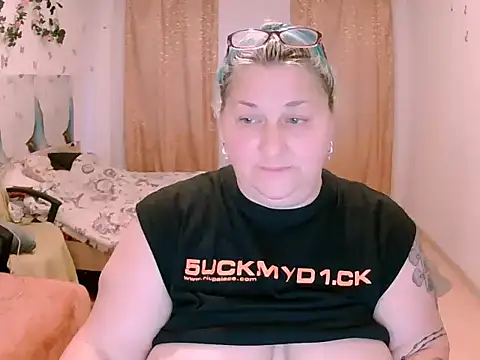 Czat XXX na żywo – SweetBoobs2