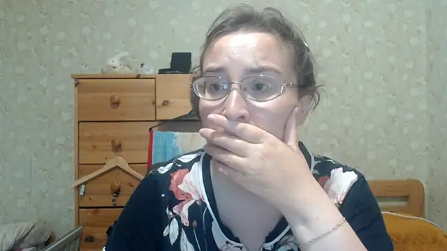 XXX chat uživo modela Smart_Rose