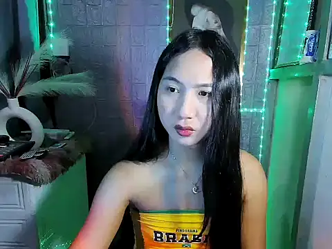 Nathalie_Smith19 Pertunjukan Webcam