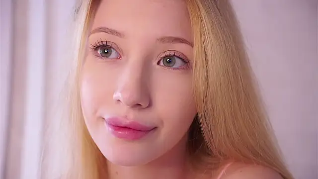 XXX chat uživo modela SunnivaCovil