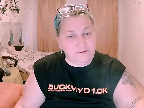 แชท XXX สดของ SweetBoobs2