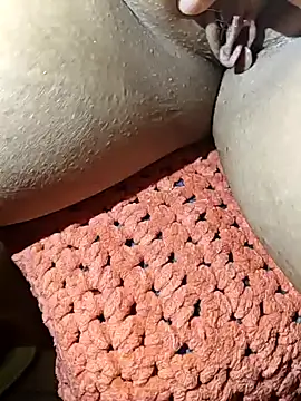 MadaamJizz_DickLewd 即時 XXX 聊天