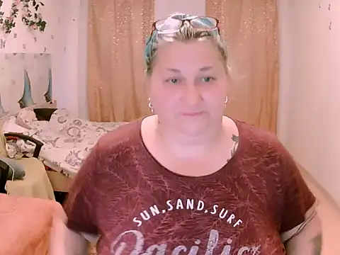 SweetBoobs2's Live XXX Chat