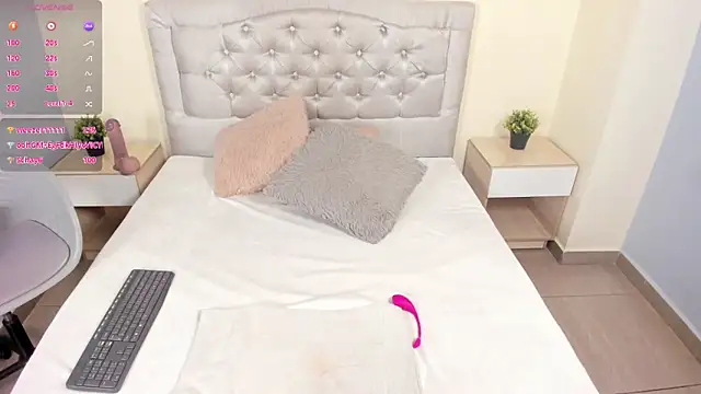 Czat XXX na żywo – escarleth__