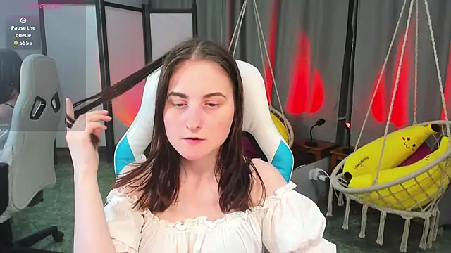 KiraDuvall Chat XXX live