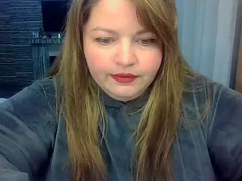 cute__cherry – Kamerová šou