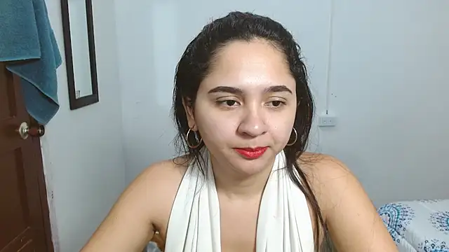 Thalian 라이브 XXX 채팅