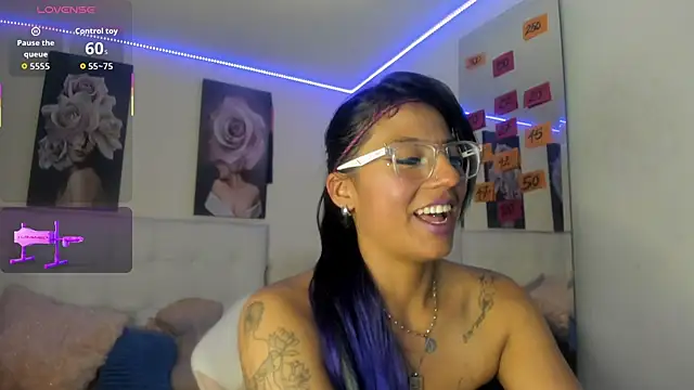 SamathaMay Chat XXX in diretta