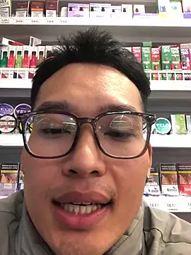 CoachForYou_Leo 在線直播表演