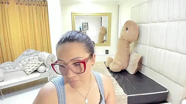 gaby_trent's Live XXX Chat