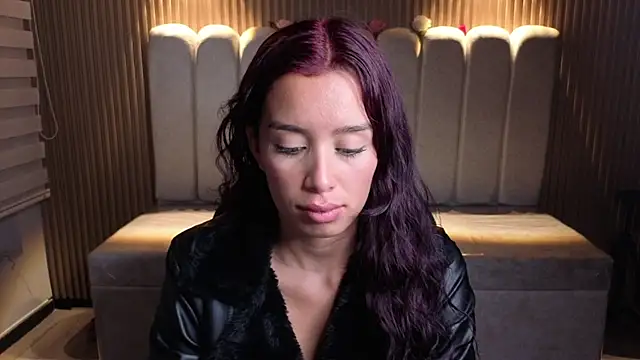 _Mia_Evans_1's Live XXX Chat