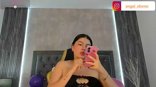 Chat +18 de AngelxFerrer_ ao vivo
