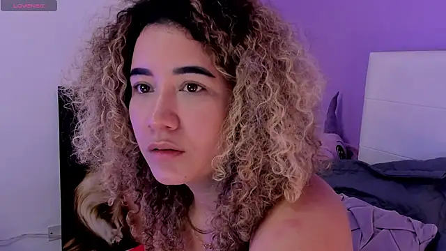 Živý XXX chat Charlotte11-11
