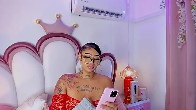 Mia_Jansen's Webcam Show