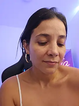 Czat XXX na żywo – miaeyex
