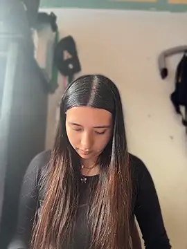 Alix_Rousses20n Webbikameraesitys