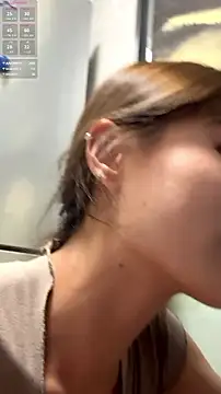 XXX chat uživo modela Cici250808