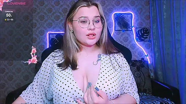 InLoveWithLife26 Chat XXX in diretta