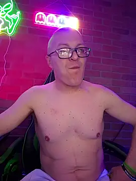 chronic_vibez's Webcam Show