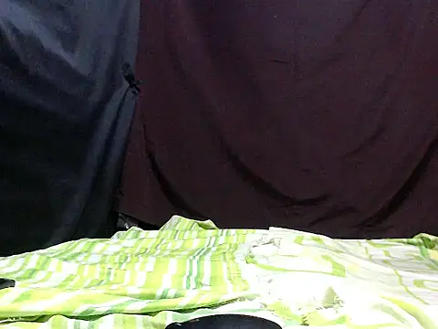 AwesomeMistress_Bigcock Webcam show