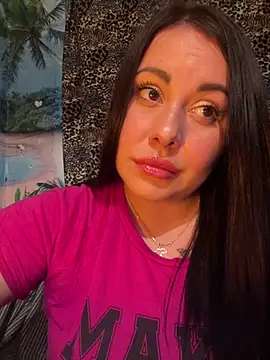 DaisyStreet's Live XXX Chat