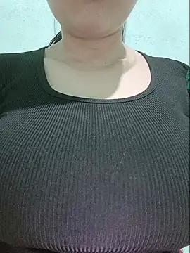 Shine_Mai's Webcam Show