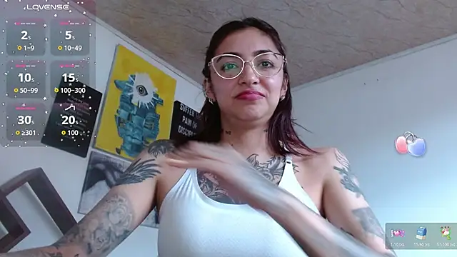 ZoeBakers_'s Live XXX Chat