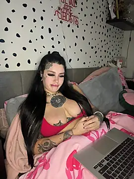 tempzzz12's Webcam Show