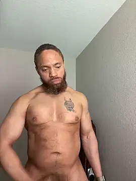 Fathero1time Live XXX-Chat