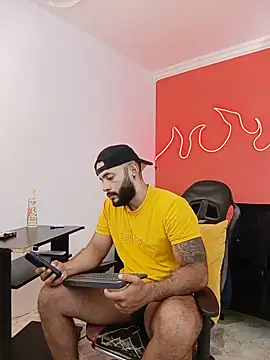 Вебкам-шоу Mike_savage3