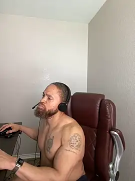 XXX chat uživo modela Fathero1time