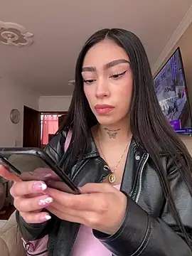 Bonny_Eva: απευθείας συνομιλία ΧΧΧ