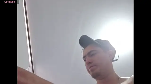 TouchDaddy4's Webcam Show
