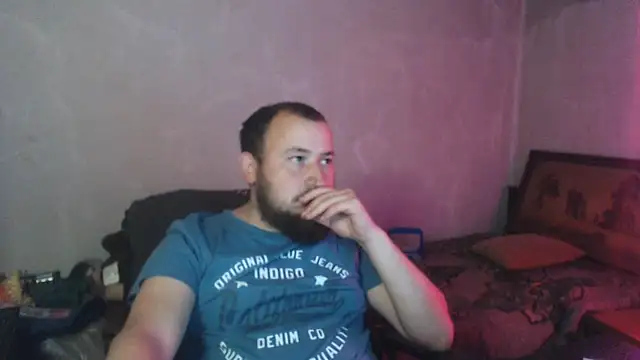 Chat XXX en directo de BIG-COCK-OMG