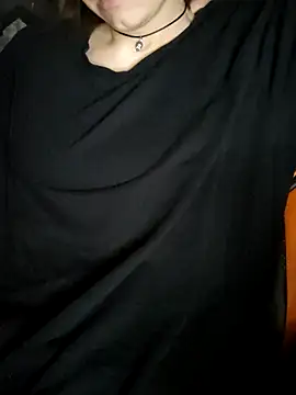Aashikalaa live XXX chat