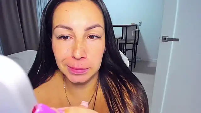 Živý XXX chat AvisFlowers