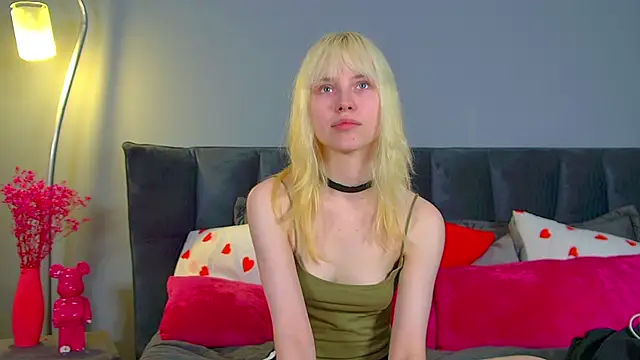 HannahHollis' Live XXX Chat