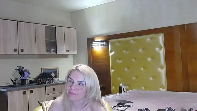 Chat XXX en directo de DomCaprisse
